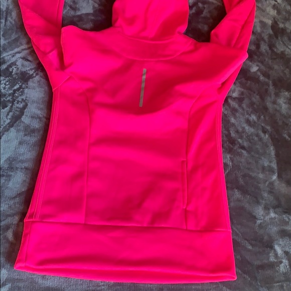 Women’s adidas hoodie size Small - Picture 5 of 5